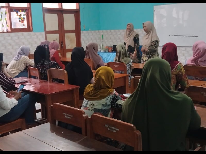 PENERIMAAN RAPORT SEMESTER I SDN 2 LUBAWANG