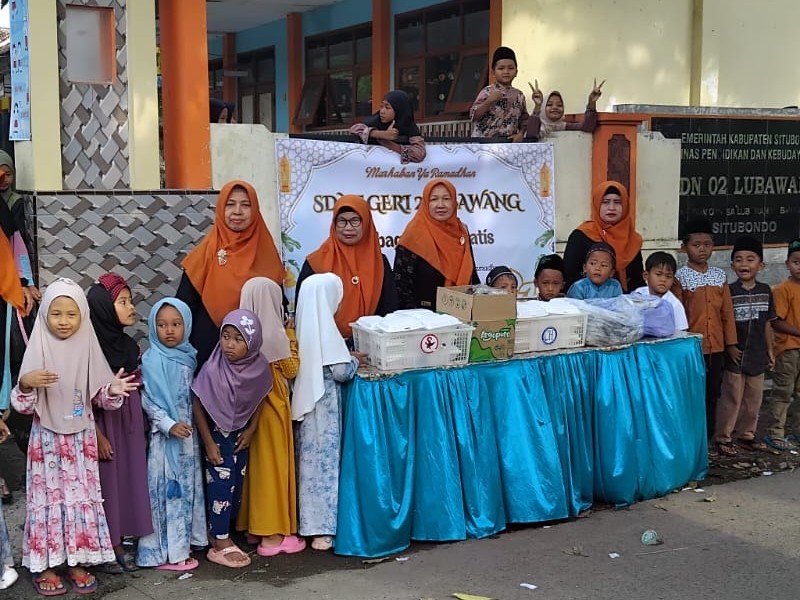 SD NEGERI 2 LUBAWANG BERBAGI TAKJIL